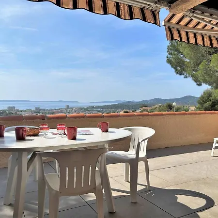Bormes-les-mimosas: Appt Climatise, 5 Couchages, Parking, Grande Terrasse - Fr-1-251-136 *